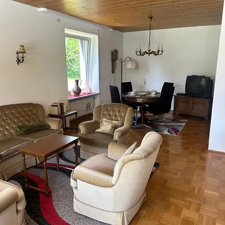 Glueckliche Ruhe Apartment Guenzburg