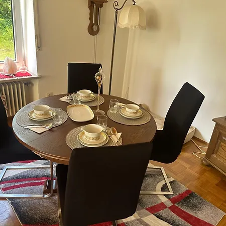 Glueckliche Ruhe Apartment *